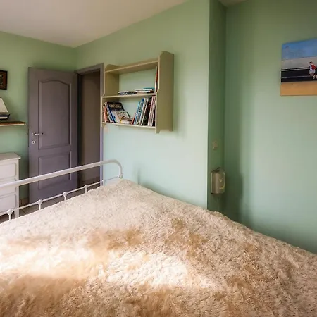 Awesome In Apartamento